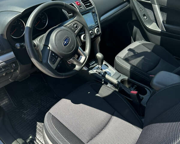 Сірий Субару Forester, об'ємом двигуна 2.5 л та пробігом 165 тис. км за 13600 $, фото 4 на Automoto.ua