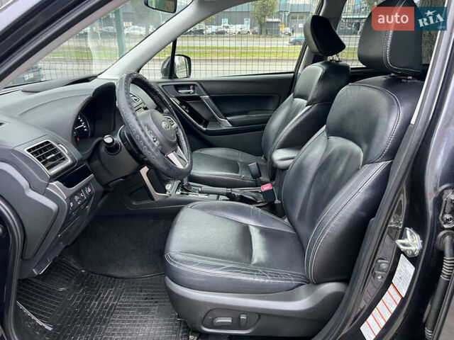 Серый Субару Форестер, объемом двигателя 2.46 л и пробегом 143 тыс. км за 17900 $, фото 11 на Automoto.ua