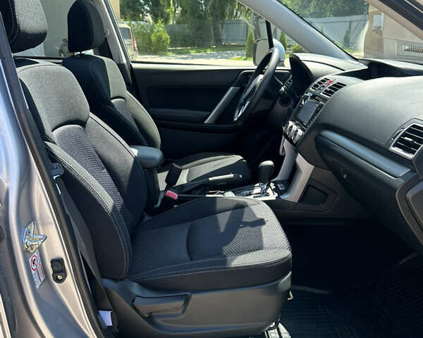 Сірий Субару Forester, об'ємом двигуна 2.5 л та пробігом 165 тис. км за 13600 $, фото 14 на Automoto.ua
