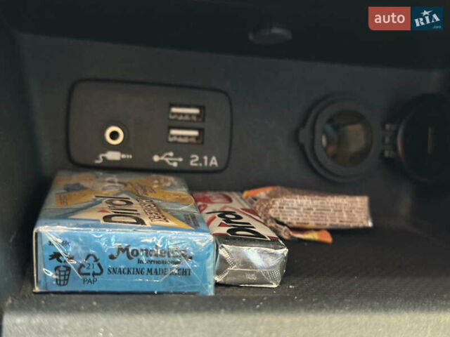 Серый Субару Форестер, объемом двигателя 2.5 л и пробегом 89 тыс. км за 18000 $, фото 8 на Automoto.ua