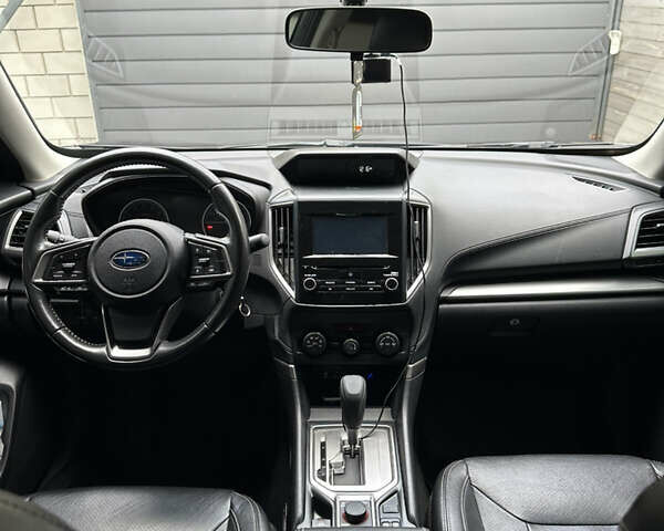 Субару Форестер 2018 в Киеве на Automoto.ua Серый Субару Форестер, объемом двигателя 2.46 л и пробегом 117 тыс. км за 16000 $, фото 15 на Automoto.ua