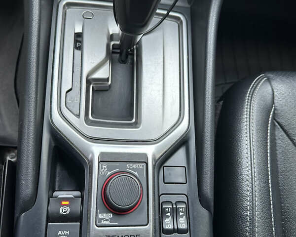 Субару Форестер 2018 в Киеве на Automoto.ua Серый Субару Форестер, объемом двигателя 2.46 л и пробегом 117 тыс. км за 16000 $, фото 22 на Automoto.ua