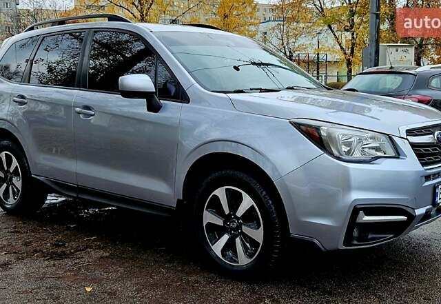 Сірий Субару Forester, об'ємом двигуна 2.5 л та пробігом 115 тис. км за 13700 $, фото 6 на Automoto.ua