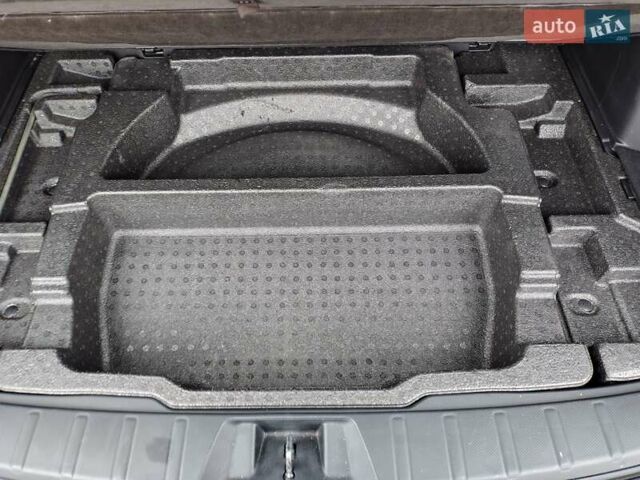 Серый Субару Форестер, объемом двигателя 2.5 л и пробегом 34 тыс. км за 18800 $, фото 44 на Automoto.ua