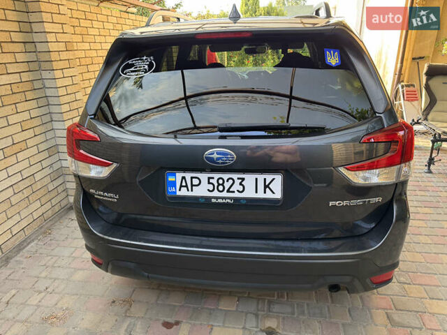 Серый Субару Форестер, объемом двигателя 2.5 л и пробегом 89 тыс. км за 18000 $, фото 5 на Automoto.ua