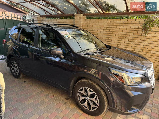 Серый Субару Форестер, объемом двигателя 2.5 л и пробегом 89 тыс. км за 18000 $, фото 4 на Automoto.ua