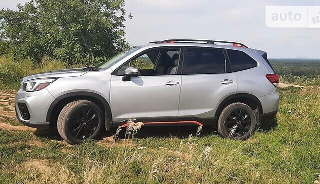 Сірий Субару Forester, об'ємом двигуна 2.5 л та пробігом 33 тис. км за 24800 $, фото 1 на Automoto.ua