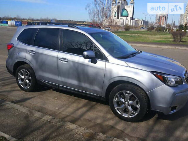 Сірий Субару Forester, об'ємом двигуна 2.46 л та пробігом 190 тис. км за 16000 $, фото 2 на Automoto.ua