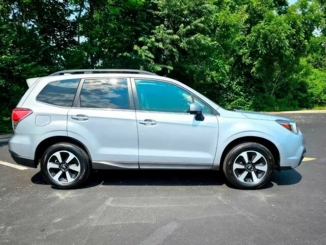 Сірий Субару Forester, об'ємом двигуна 0.25 л та пробігом 80 тис. км за 14850 $, фото 2 на Automoto.ua