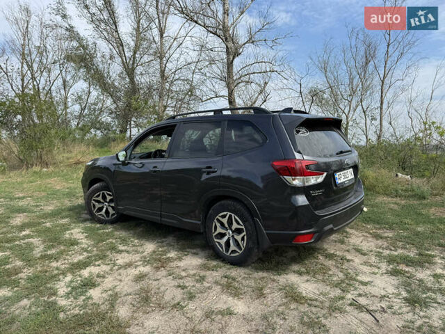 Серый Субару Форестер, объемом двигателя 2.5 л и пробегом 89 тыс. км за 18000 $, фото 1 на Automoto.ua