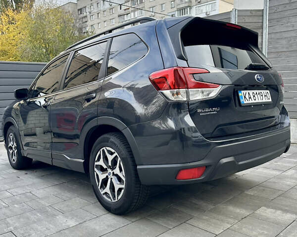 Субару Форестер 2018 в Киеве на Automoto.ua Серый Субару Форестер, объемом двигателя 2.46 л и пробегом 117 тыс. км за 16000 $, фото 3 на Automoto.ua