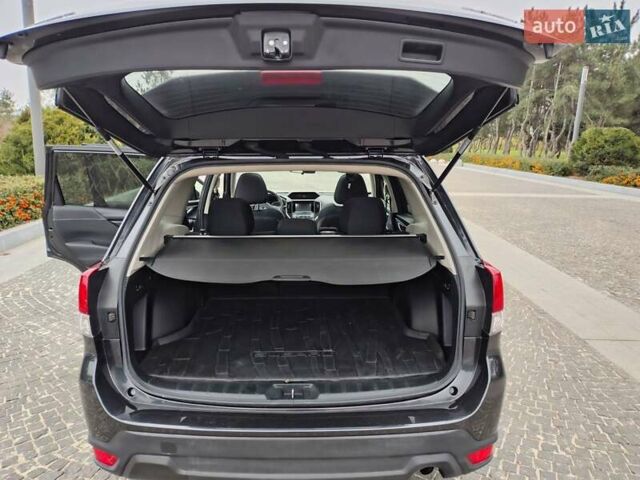 Серый Субару Форестер, объемом двигателя 2.5 л и пробегом 34 тыс. км за 18800 $, фото 42 на Automoto.ua