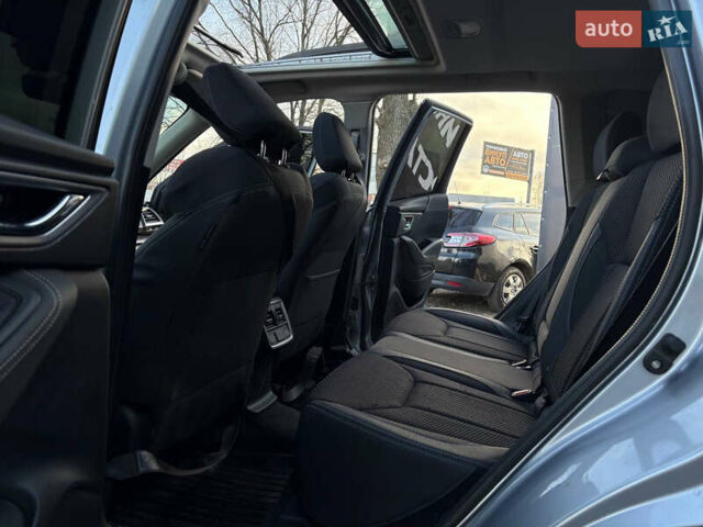 Серый Субару Форестер, объемом двигателя 2.5 л и пробегом 60 тыс. км за 17200 $, фото 12 на Automoto.ua