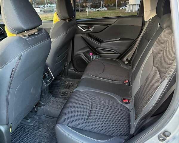 Серый Субару Форестер, объемом двигателя 2.5 л и пробегом 31 тыс. км за 25500 $, фото 12 на Automoto.ua