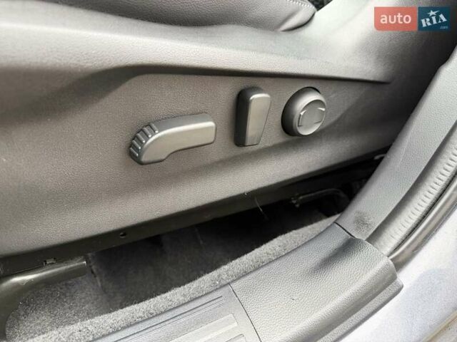 Серый Субару Форестер, объемом двигателя 2.5 л и пробегом 34 тыс. км за 21200 $, фото 19 на Automoto.ua