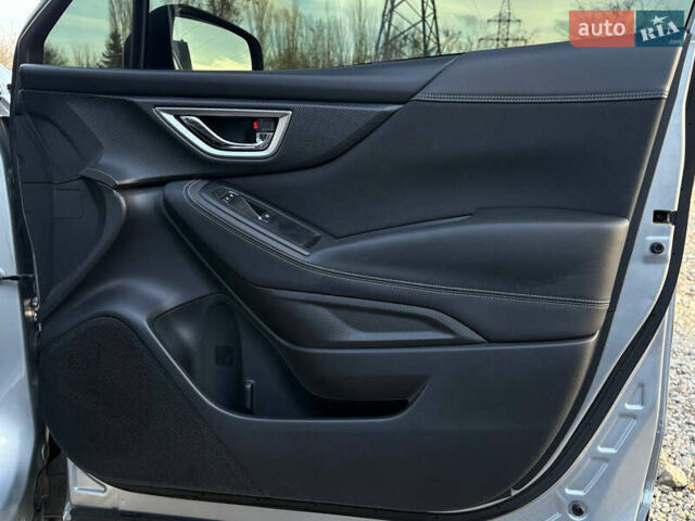 Серый Субару Форестер, объемом двигателя 2.5 л и пробегом 60 тыс. км за 17200 $, фото 20 на Automoto.ua