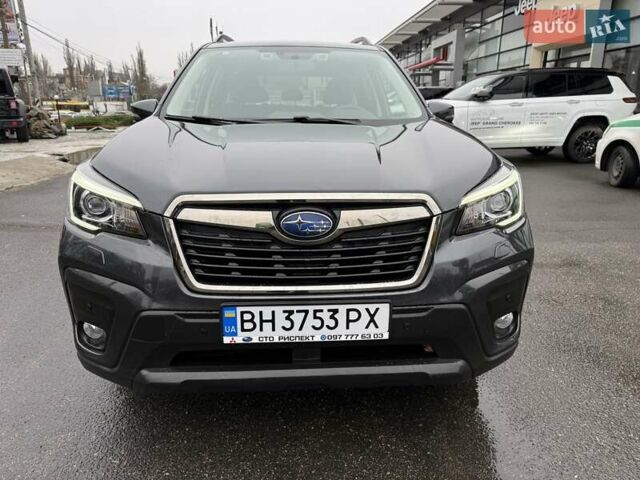 Серый Субару Форестер, объемом двигателя 2 л и пробегом 86 тыс. км за 22800 $, фото 2 на Automoto.ua