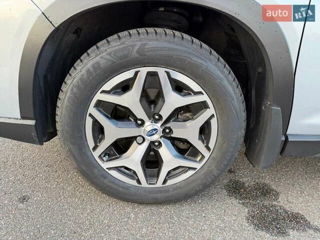 Серый Субару Форестер, объемом двигателя 2.5 л и пробегом 31 тыс. км за 25500 $, фото 7 на Automoto.ua