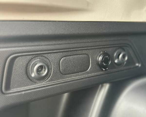 Серый Субару Форестер, объемом двигателя 2.5 л и пробегом 80 тыс. км за 18999 $, фото 15 на Automoto.ua