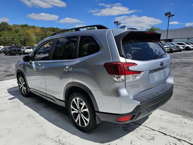 Серый Субару Форестер, объемом двигателя 2.5 л и пробегом 40 тыс. км за 21000 $, фото 5 на Automoto.ua