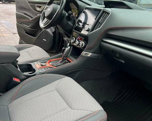 Субару Форестер 2020 в Львове на Automoto.ua Серый Субару Форестер, объемом двигателя 2.5 л и пробегом 80 тыс. км за 18200 $, фото 31 на Automoto.ua