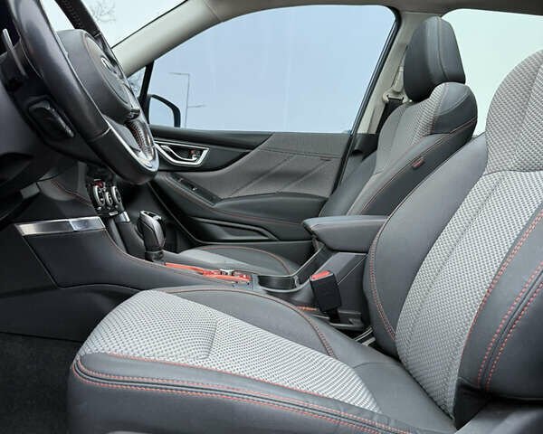 Серый Субару Форестер, объемом двигателя 2.46 л и пробегом 82 тыс. км за 21500 $, фото 25 на Automoto.ua