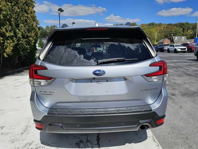 Серый Субару Форестер, объемом двигателя 2.5 л и пробегом 40 тыс. км за 21000 $, фото 4 на Automoto.ua