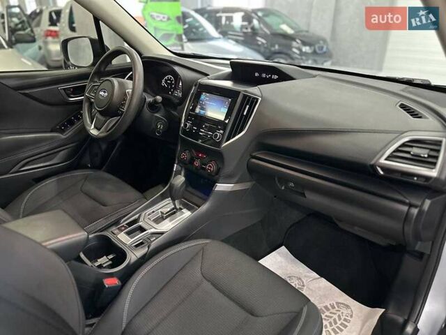 Сірий Субару Forester, об'ємом двигуна 2.5 л та пробігом 89 тис. км за 18299 $, фото 18 на Automoto.ua