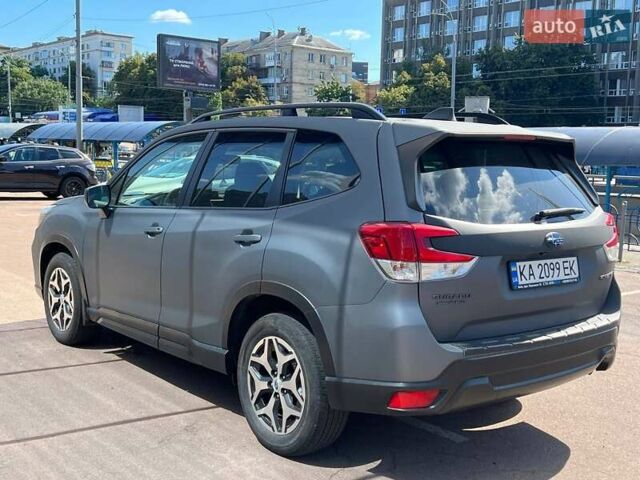 Субару Форестер 2020 в Киеве на Automoto.ua Серый Субару Форестер, объемом двигателя 2.5 л и пробегом 72 тыс. км за 19700 $, фото 5 на Automoto.ua