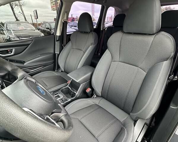 Субару Forester 2020 у Буче на Automoto.ua Сірий Субару Forester, об'ємом двигуна 2.5 л та пробігом 80 тис. км за 18999 $, фото 16 на Automoto.ua
