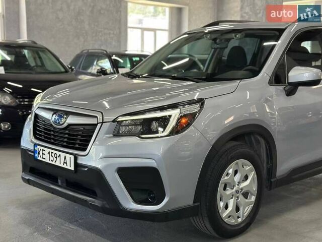 Сірий Субару Forester, об'ємом двигуна 2.5 л та пробігом 89 тис. км за 18299 $, фото 2 на Automoto.ua