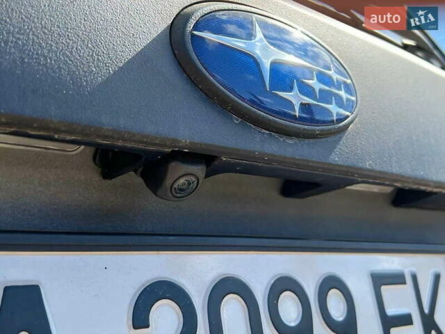 Серый Субару Форестер, объемом двигателя 2.5 л и пробегом 72 тыс. км за 17999 $, фото 5 на Automoto.ua