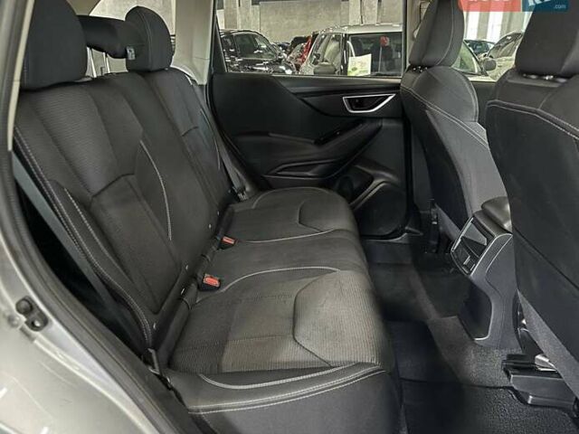 Сірий Субару Forester, об'ємом двигуна 2.5 л та пробігом 89 тис. км за 18299 $, фото 15 на Automoto.ua