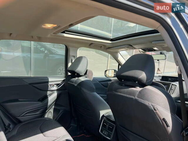 Серый Субару Форестер, объемом двигателя 2.5 л и пробегом 72 тыс. км за 17999 $, фото 23 на Automoto.ua