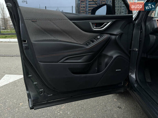 Серый Субару Форестер, объемом двигателя 2.46 л и пробегом 82 тыс. км за 21500 $, фото 15 на Automoto.ua