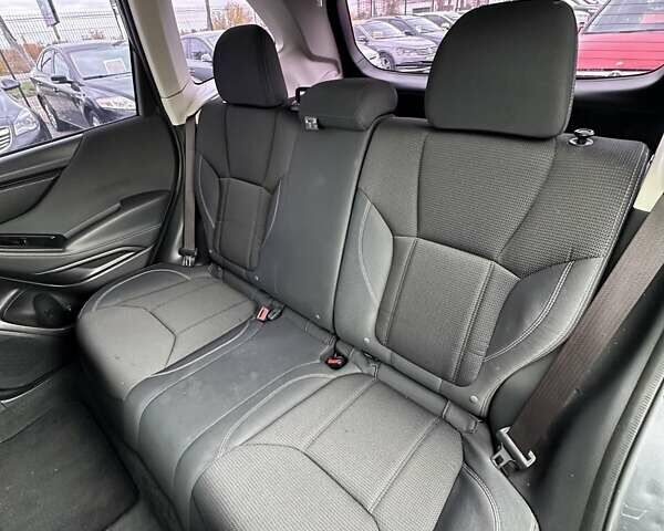 Серый Субару Форестер, объемом двигателя 2.5 л и пробегом 80 тыс. км за 18999 $, фото 16 на Automoto.ua