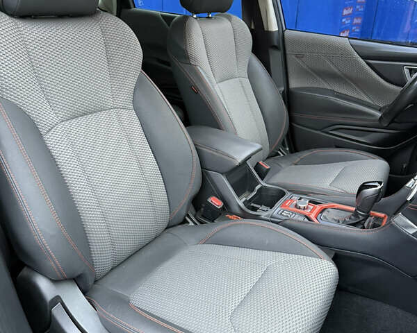 Серый Субару Форестер, объемом двигателя 2.46 л и пробегом 82 тыс. км за 21500 $, фото 28 на Automoto.ua