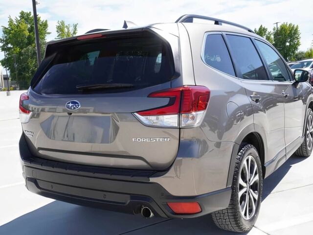 Серый Субару Форестер, объемом двигателя 2.5 л и пробегом 27 тыс. км за 14200 $, фото 4 на Automoto.ua