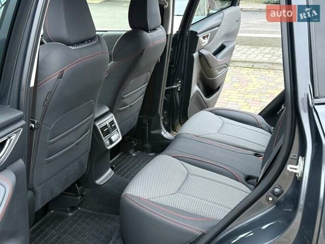 Серый Субару Форестер, объемом двигателя 2.5 л и пробегом 60 тыс. км за 28700 $, фото 39 на Automoto.ua