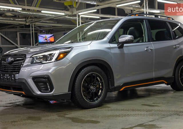 Сірий Субару Forester, об'ємом двигуна 2.5 л та пробігом 30 тис. км за 21900 $, фото 4 на Automoto.ua