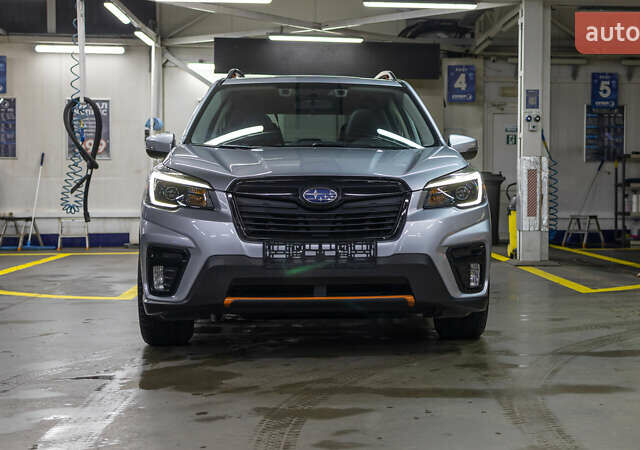 Сірий Субару Forester, об'ємом двигуна 2.5 л та пробігом 30 тис. км за 21900 $, фото 1 на Automoto.ua