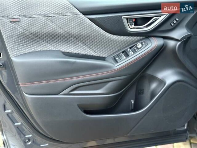 Серый Субару Форестер, объемом двигателя 2.5 л и пробегом 60 тыс. км за 28700 $, фото 25 на Automoto.ua