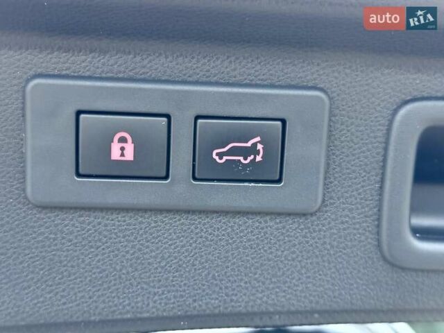 Серый Субару Форестер, объемом двигателя 2.5 л и пробегом 60 тыс. км за 28700 $, фото 43 на Automoto.ua