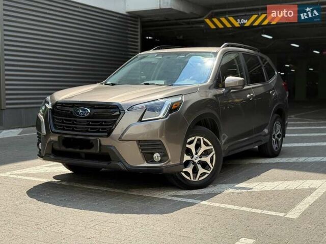 Сірий Субару Forester, об'ємом двигуна 2.5 л та пробігом 90 тис. км за 17900 $, фото 1 на Automoto.ua