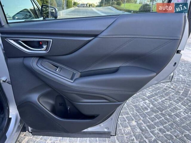 Серый Субару Форестер, объемом двигателя 2.5 л и пробегом 17 тыс. км за 25900 $, фото 43 на Automoto.ua