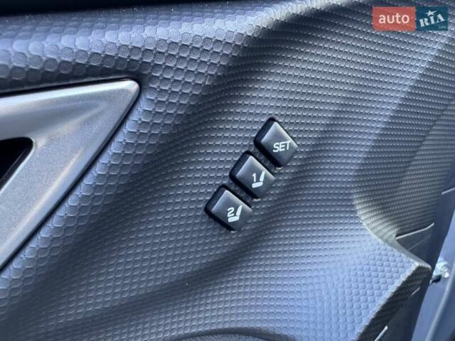 Серый Субару Форестер, объемом двигателя 2.5 л и пробегом 17 тыс. км за 25900 $, фото 15 на Automoto.ua