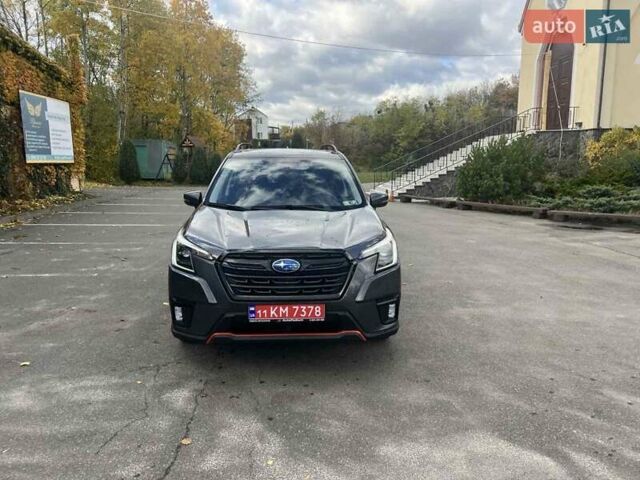 Серый Субару Форестер, объемом двигателя 2.5 л и пробегом 32 тыс. км за 26200 $, фото 1 на Automoto.ua