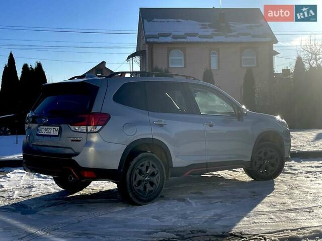 Серый Субару Форестер, объемом двигателя 2.5 л и пробегом 3 тыс. км за 26900 $, фото 4 на Automoto.ua