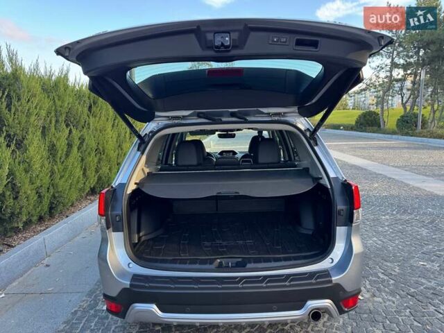 Серый Субару Форестер, объемом двигателя 2.5 л и пробегом 17 тыс. км за 25900 $, фото 46 на Automoto.ua