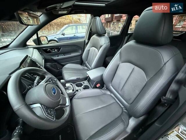 Серый Субару Форестер, объемом двигателя 2.5 л и пробегом 18 тыс. км за 31490 $, фото 4 на Automoto.ua